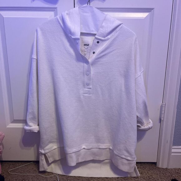 Women's Sweatshirt - Picture 1 of 2